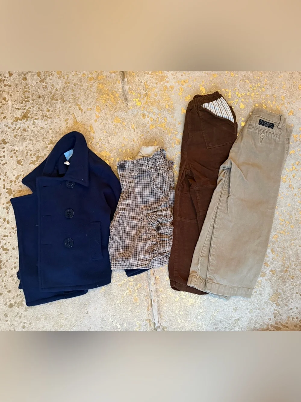 Boys size 4T lot of clothing